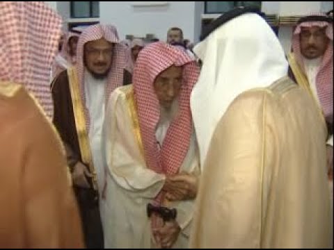 أخر زيارة للشيخ عبدالله العقيل رحمه الله لعنيزة بحضور أمير القصيم