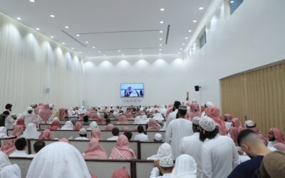 صور للحضورللقاءالمفتوح لمعالي الشيخ صالح ال الشيخ في ندوةالشيخ عبدالله العقيل رحمه الله